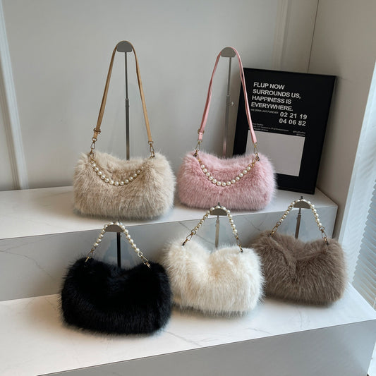 Autumn And Winter Fashion Shoulder Bags Pearl Chain Crossbody Bag Versatile Commuting Armpit Plush Female Bag